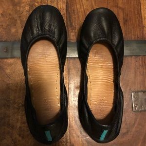 Matte Black Tieks size 8